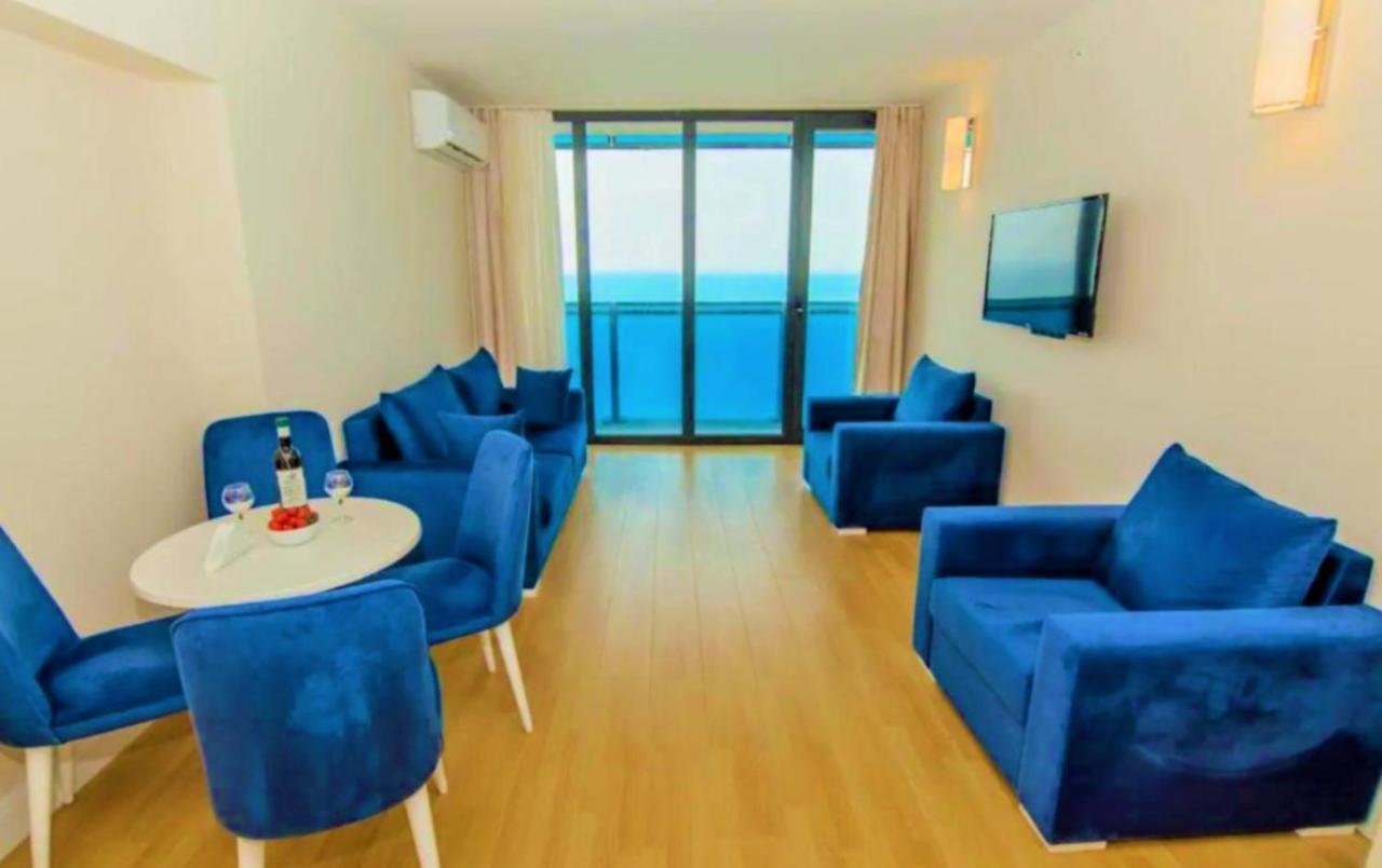 Orbi City Sea Side & Sea View Apartments Batumi Luaran gambar