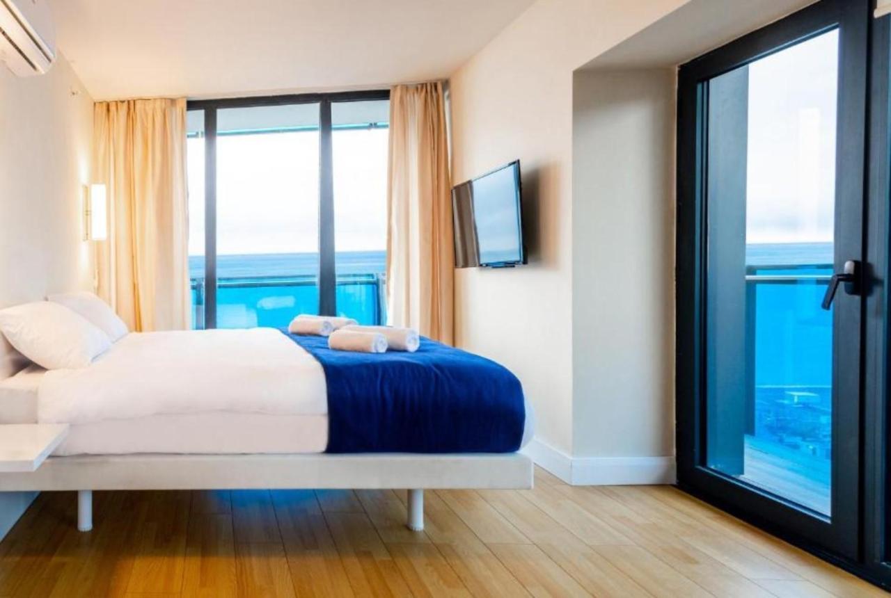Orbi City Sea Side & Sea View Apartments Batumi Luaran gambar