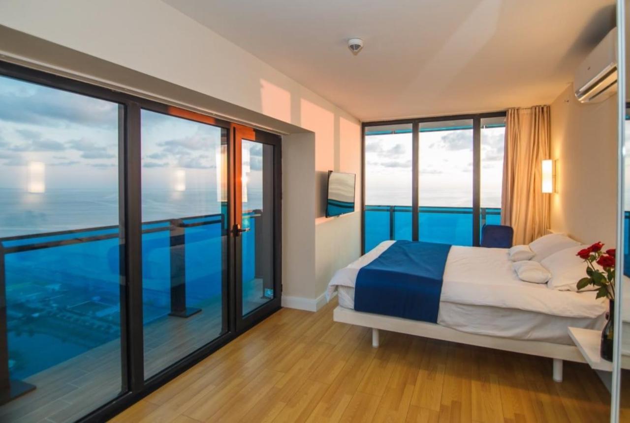 Orbi City Sea Side & Sea View Apartments Batumi Luaran gambar
