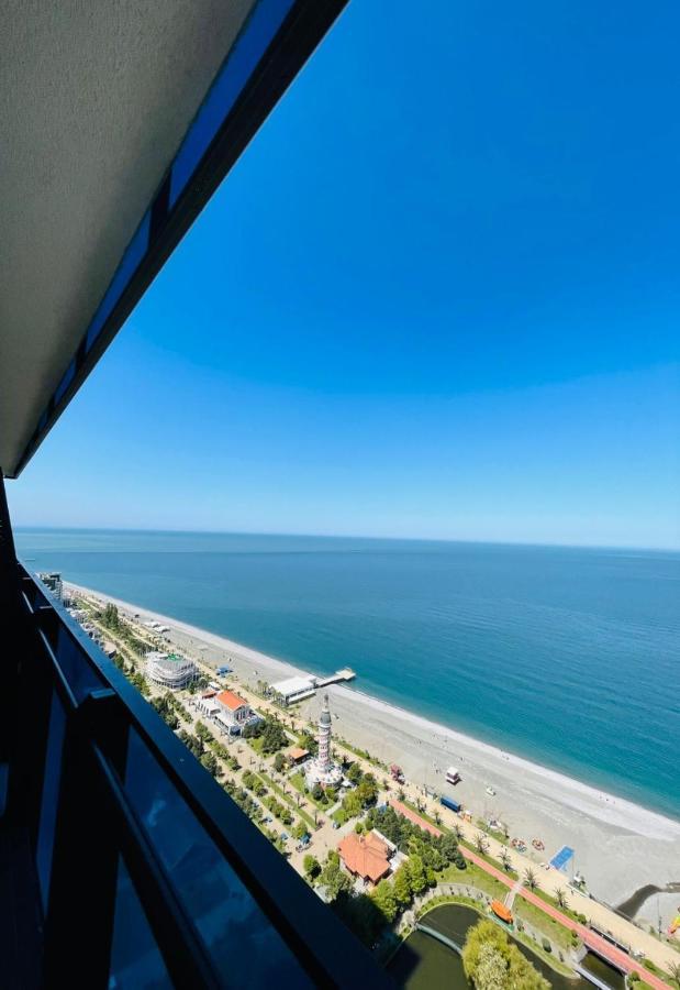 Orbi City Sea Side & Sea View Apartments Batumi Luaran gambar