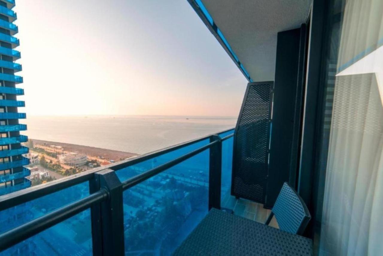 Orbi City Sea Side & Sea View Apartments Batumi Luaran gambar