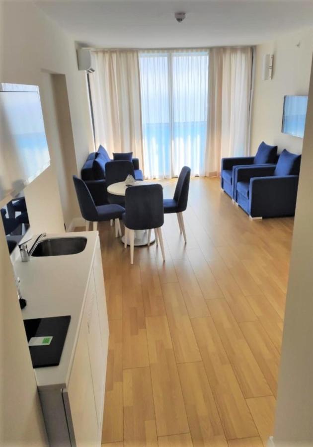 Orbi City Sea Side & Sea View Apartments Batumi Luaran gambar